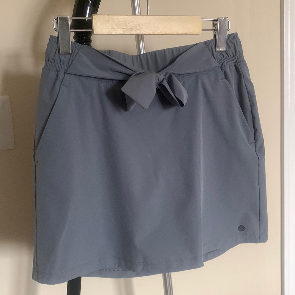 Grey lightweight golf or tennis skort - Size S